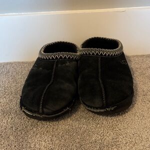 UGG Kids Cozy Black Slippers